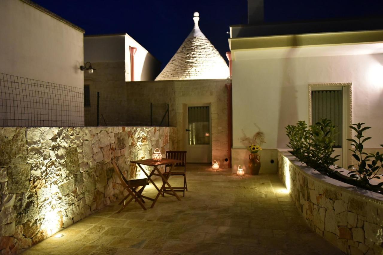 Вілла Trulli Dal Sole Alla Luna Мартіна-Франка Екстер'єр фото