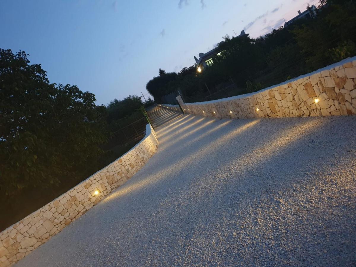 Вілла Trulli Dal Sole Alla Luna Мартіна-Франка Екстер'єр фото