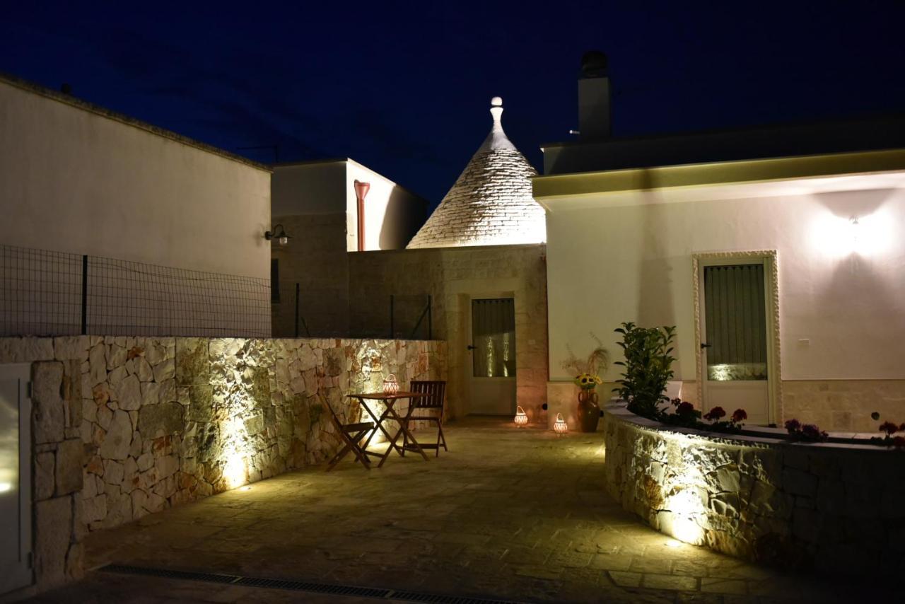 Вілла Trulli Dal Sole Alla Luna Мартіна-Франка Екстер'єр фото